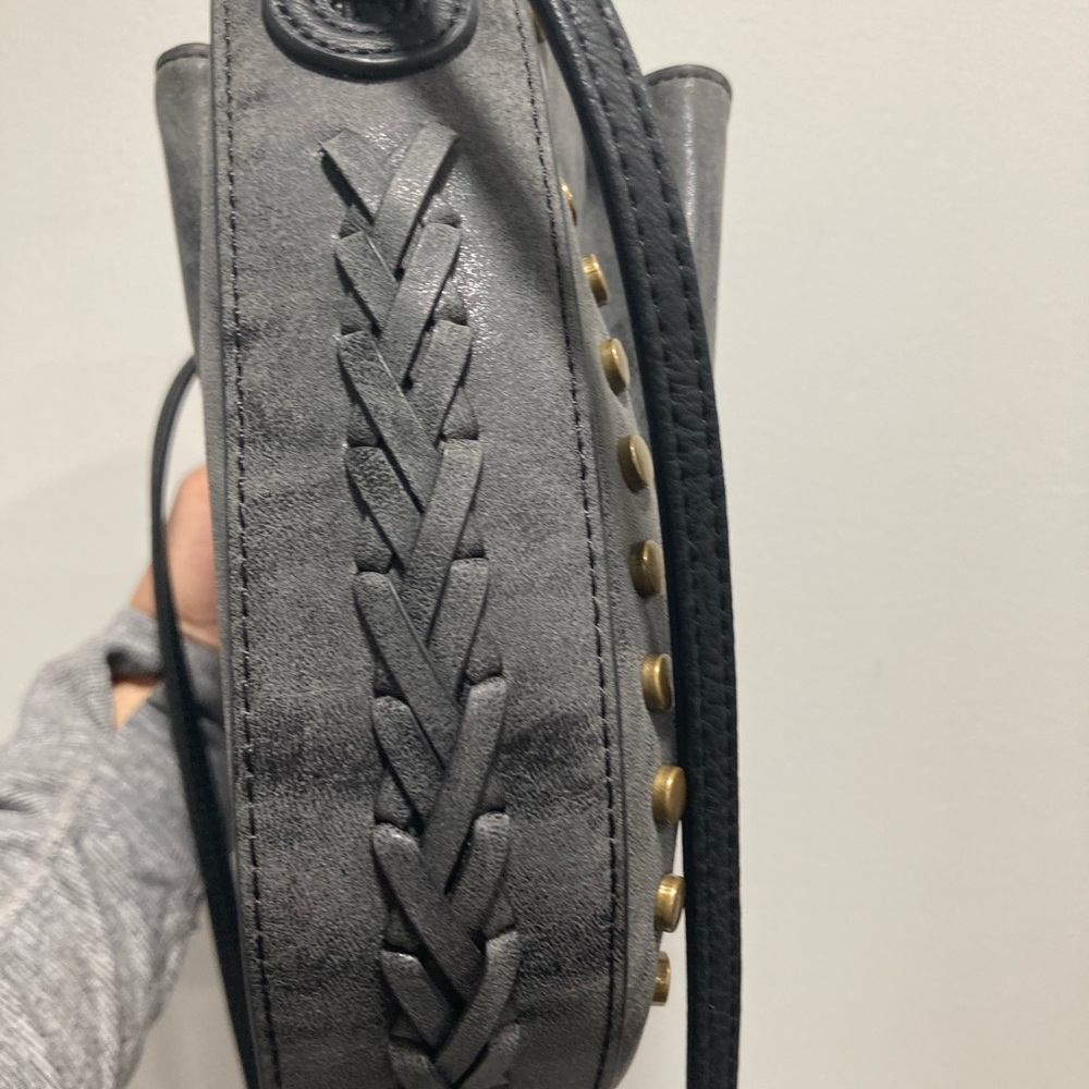 Lionel Crossbody Purse - Picture 5 of 8